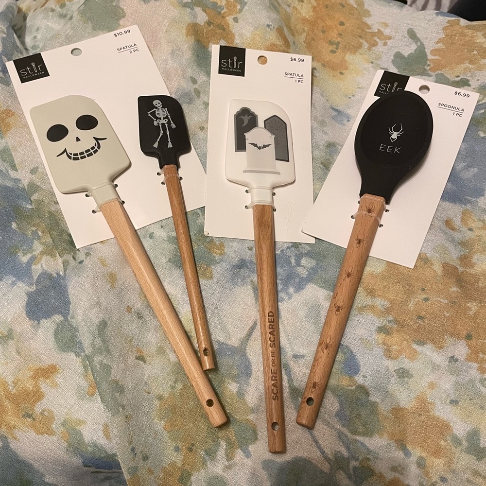Bundle of Stir Halloween Spatula